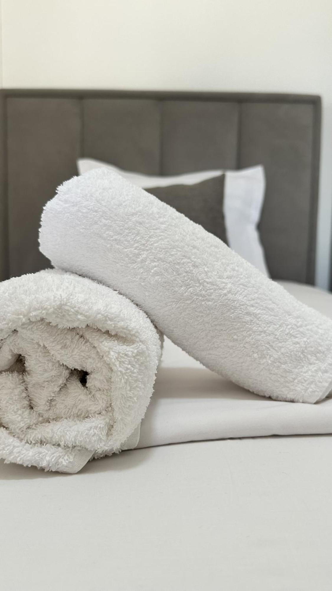 Ohanaa Apartament Sarandë Esterno foto